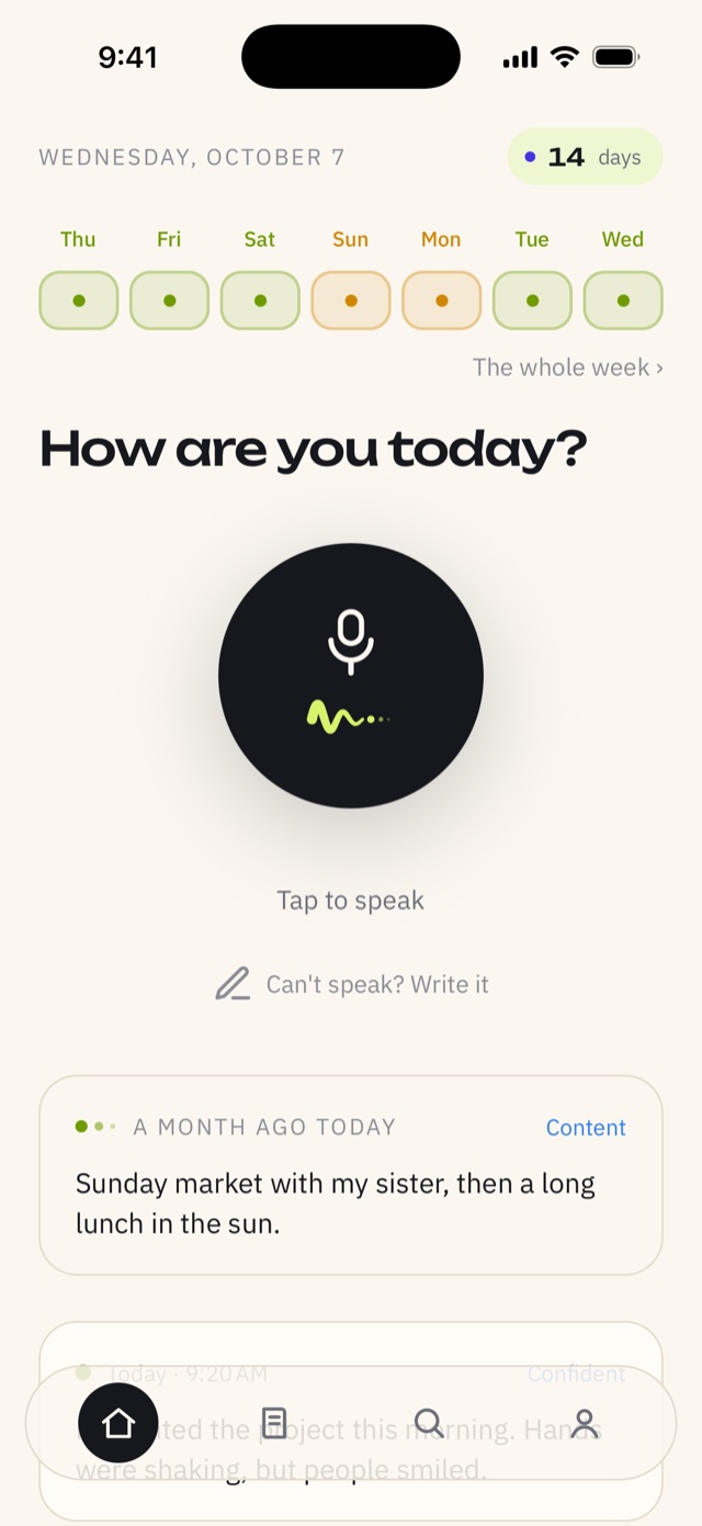 Vidlun’s home screen: the week, the record button and an entry from a month ago